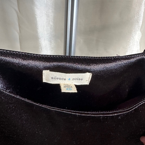 the perfect little black dress. Black from urban outfitters - Picture 6 of 7